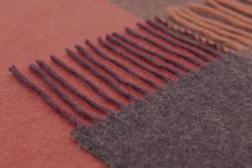 Biederlack cashmere plaid - Pleasant Ruby