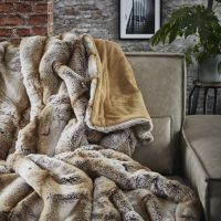 bugatti - fur blanket 3883