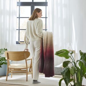 Decke Ibena Ranchi rot.jpg