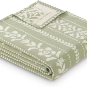 Wohndecke grün Ibena 1836.jpg